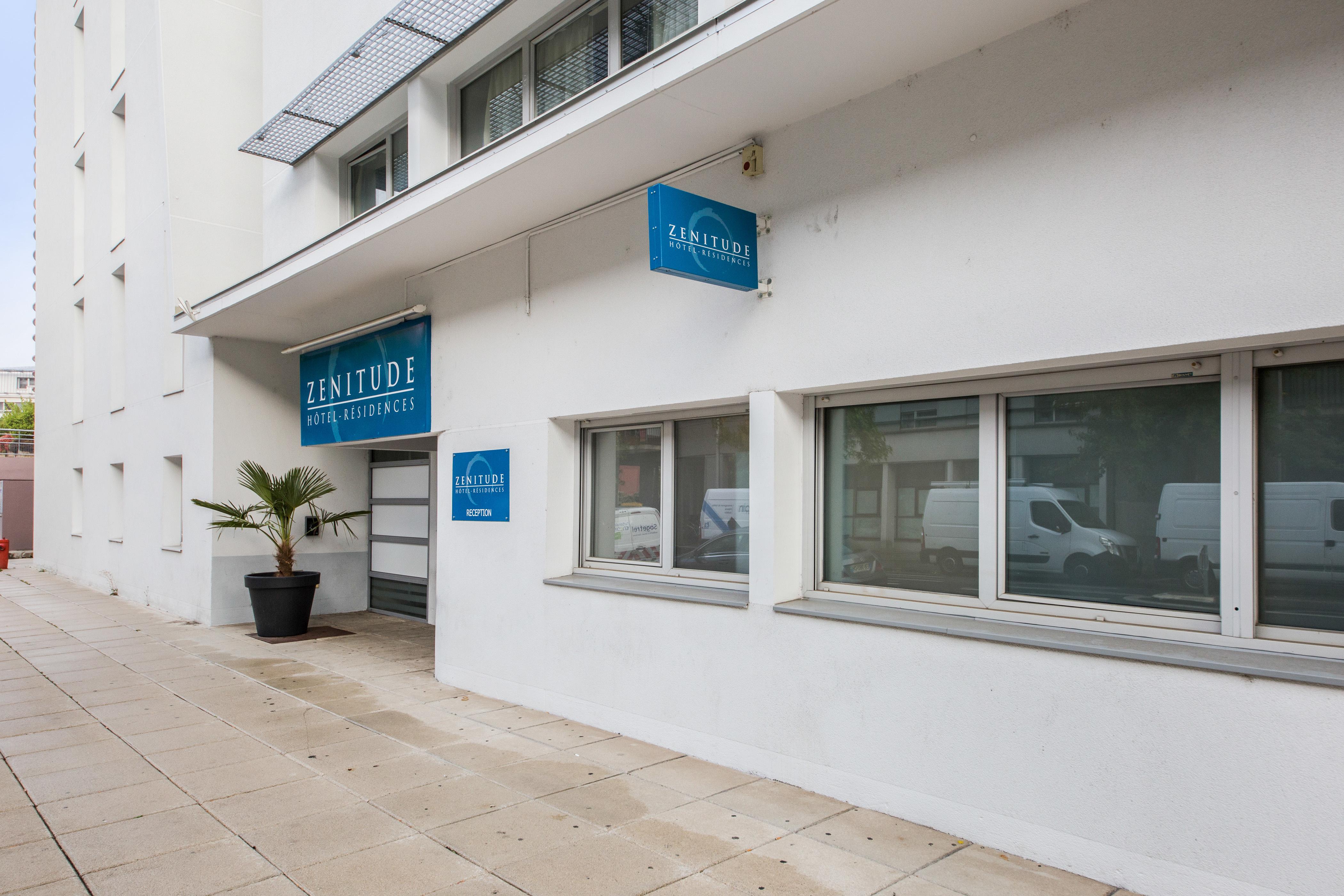 Zenitude Hôtel-Résidences Le Mans Novaxis Exterior foto