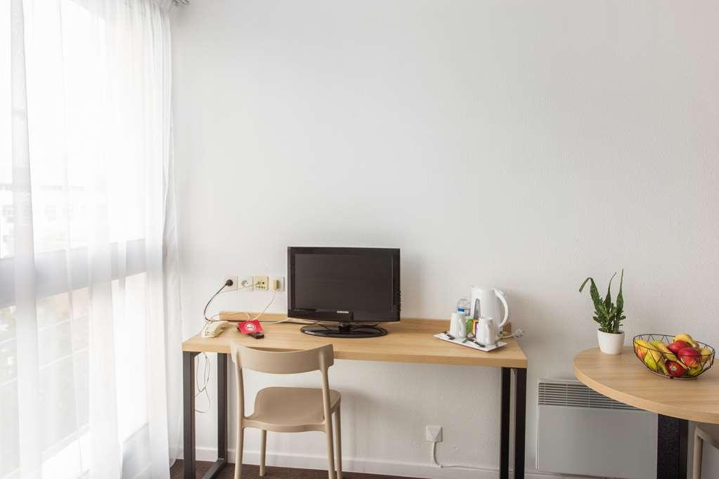 Zenitude Hôtel-Résidences Le Mans Novaxis Habitación foto